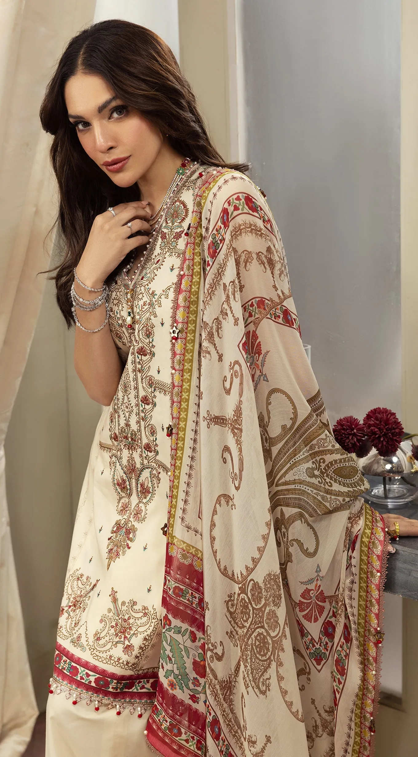 Anaya by Kiran Chaudhry Luxury Lawn Eid Collection – MANAL