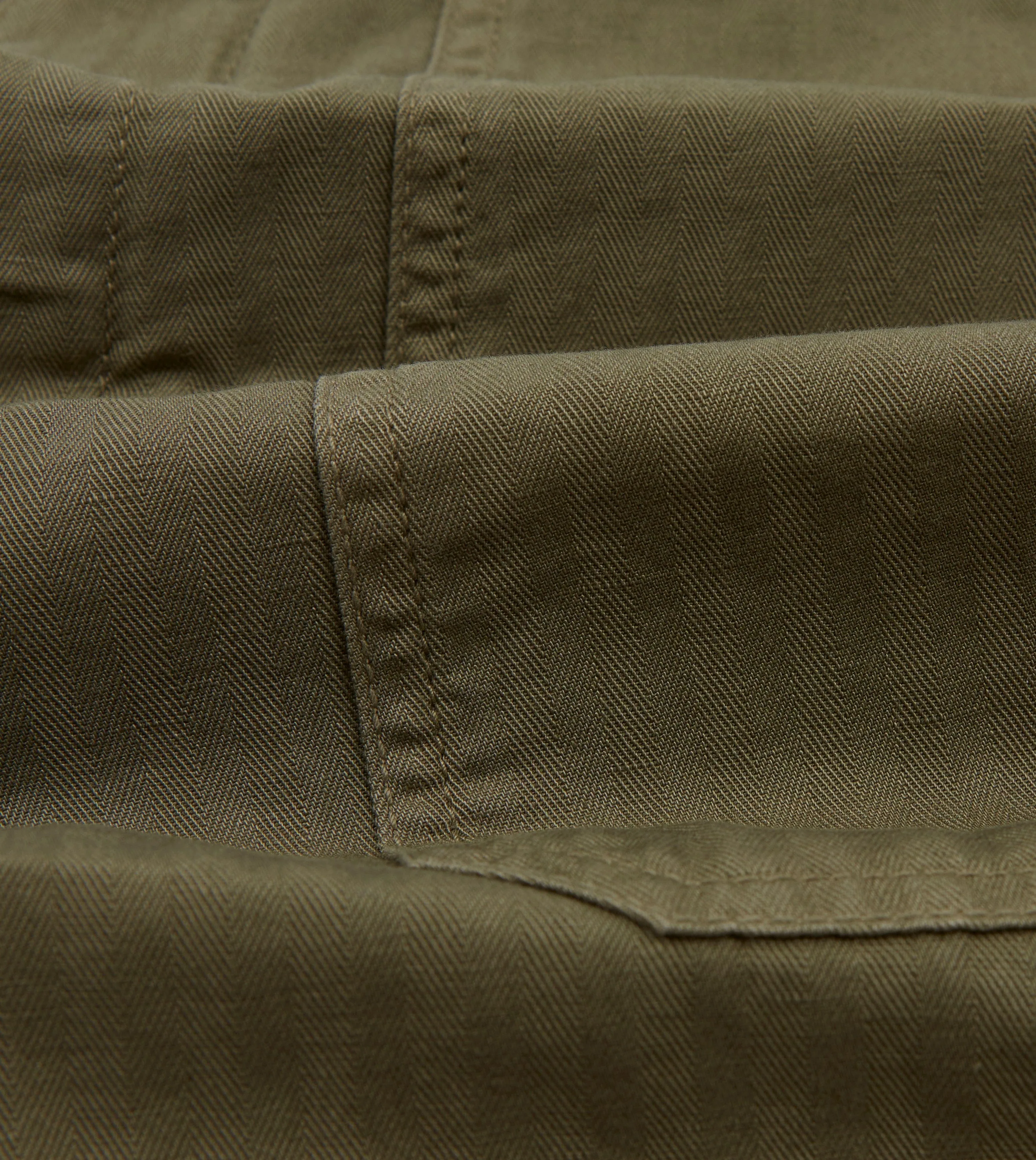 Olive Cotton-Linen Herringbone Fatigue Shorts