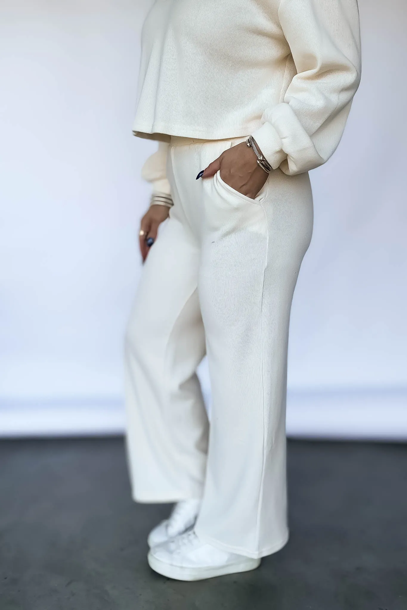 Relaxation Ivory Wide Leg Pants