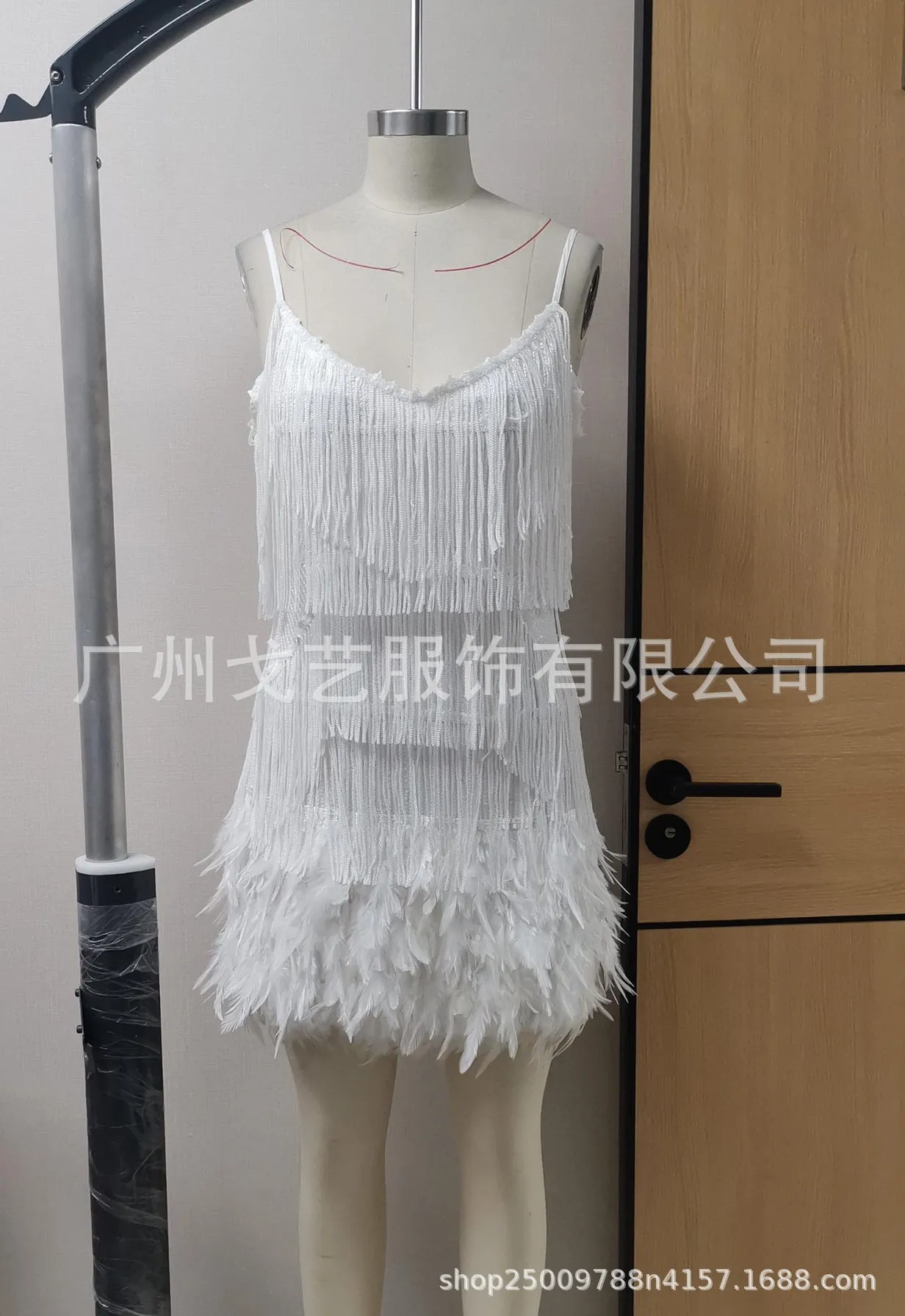 Stylish fringed sequin feather panels dress dress