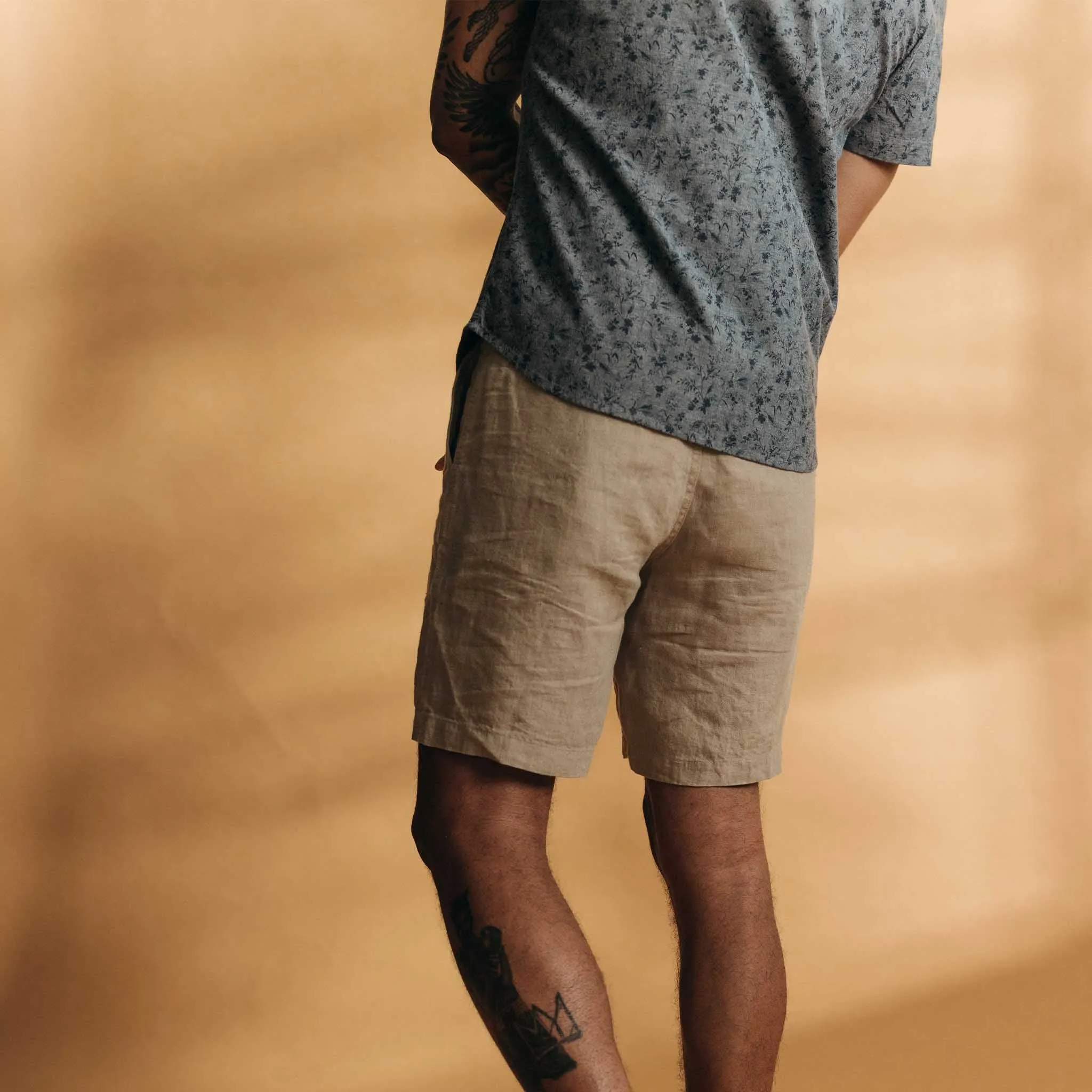 The Easy Short in Natural Linen