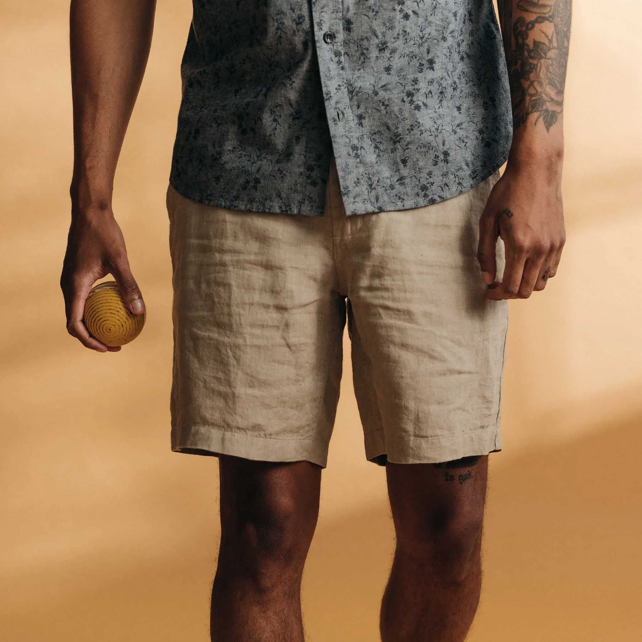 The Easy Short in Natural Linen