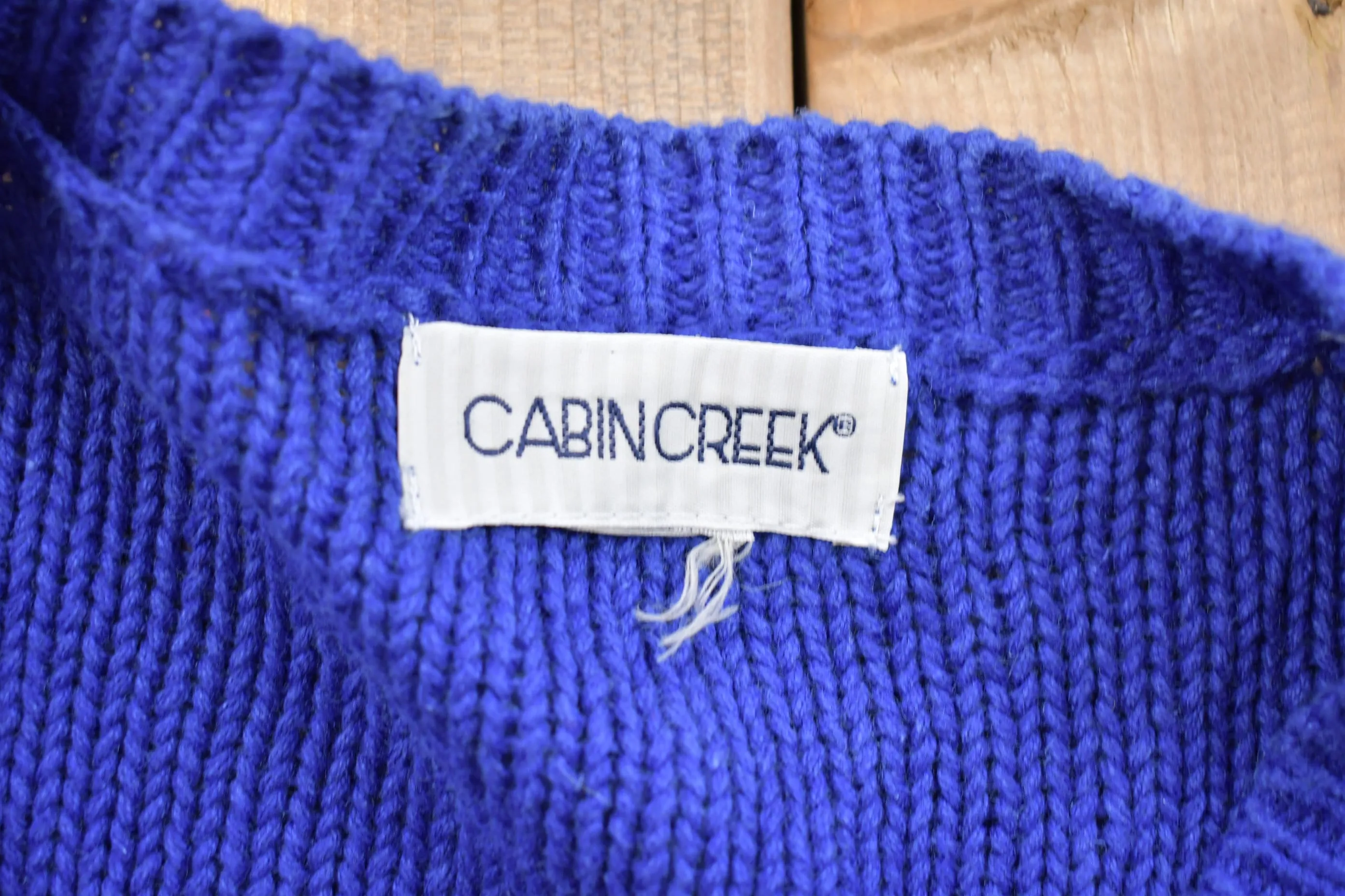 Vintage 1990s Cabin Creek Knitted Sweater